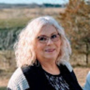 Meet your Posher, Cathy